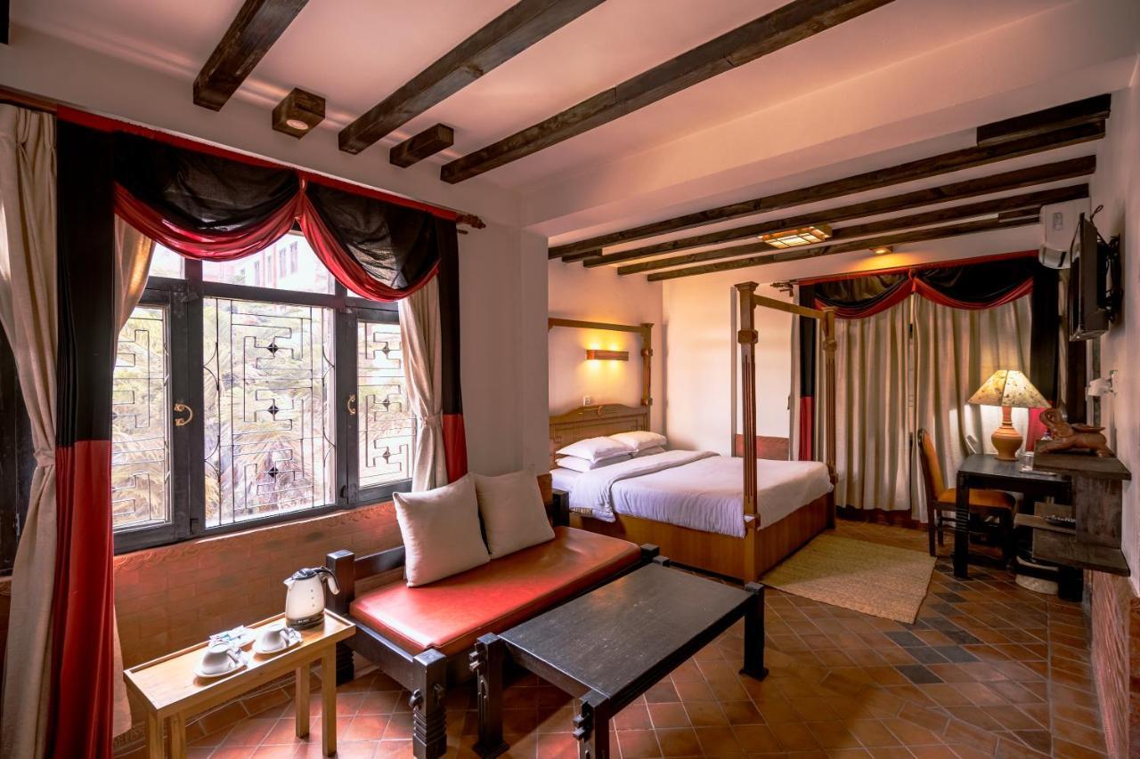 Hotel Ganesh Himal Kathmandu Buitenkant foto