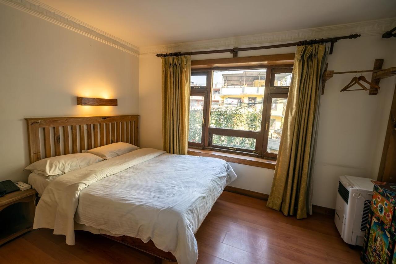 Hotel Ganesh Himal Kathmandu Buitenkant foto