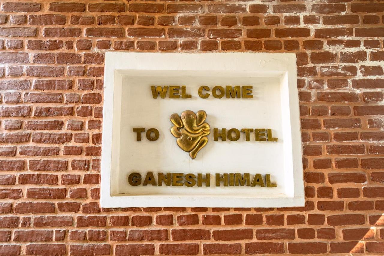 Hotel Ganesh Himal Kathmandu Buitenkant foto