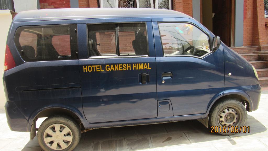 Hotel Ganesh Himal Kathmandu Buitenkant foto